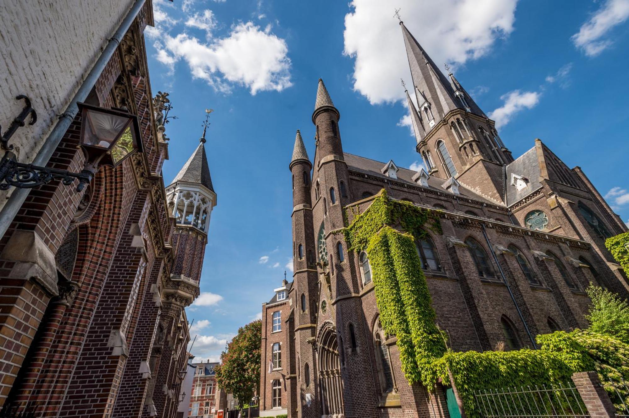 Merici Hotel Sittard Bagian luar foto